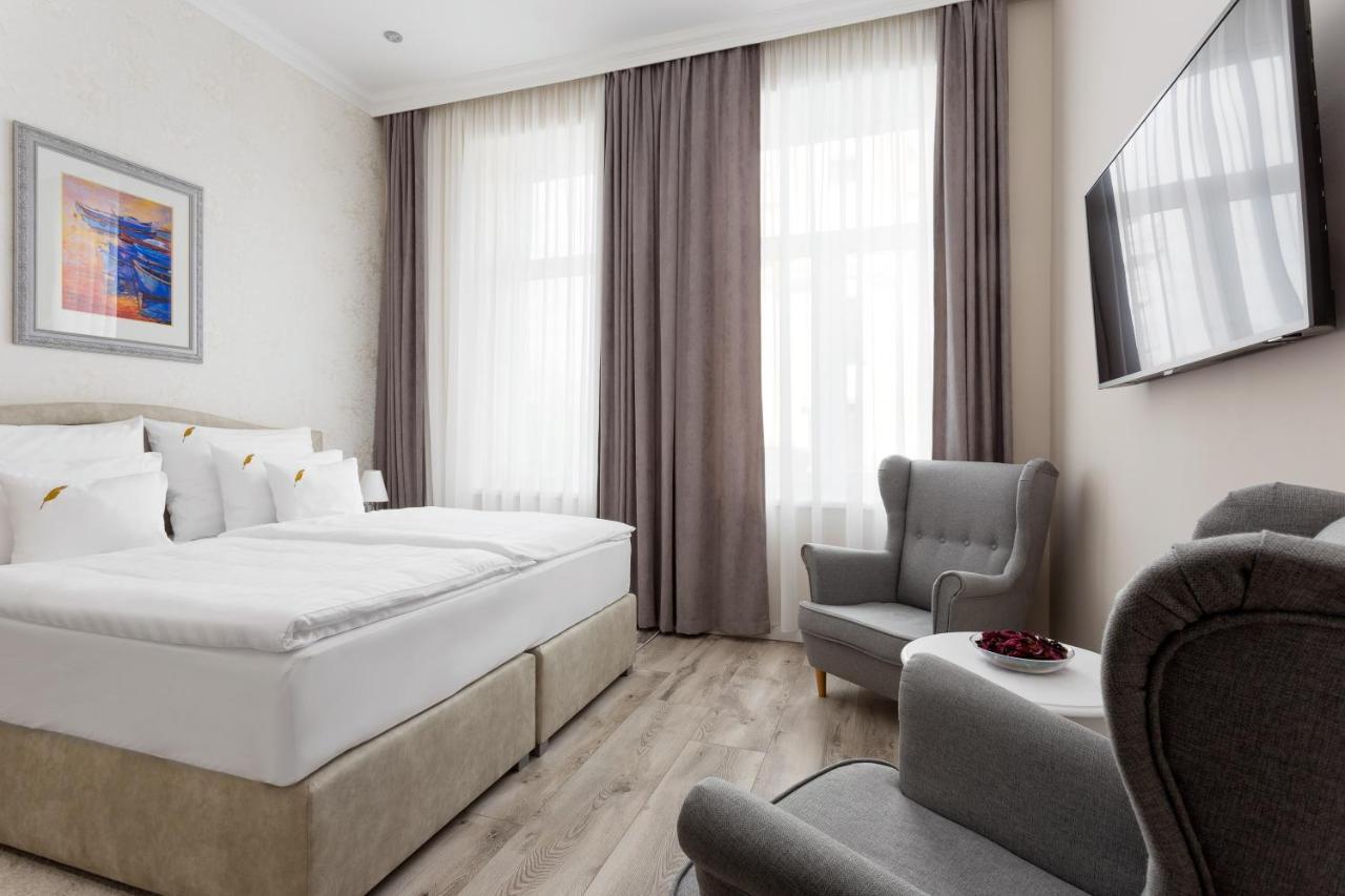 Notarius Vendeghaz Bed & Breakfast Poroszlo Exterior photo